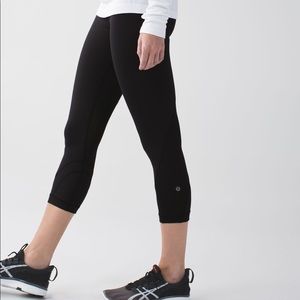 Lululemon cropped leggings